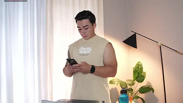 Ryan Hunt online show from November 9, 2025, 6:28 pm