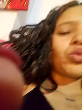 LorenRosse online show from February 13, 2025, 11:37 pm