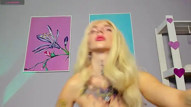 AnneTenet online show from December 15, 2024, 9:13 am