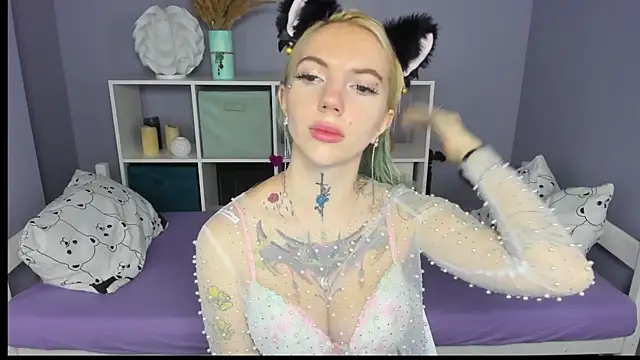 AnneTenet online show from February 7, 2025, 7:07 am