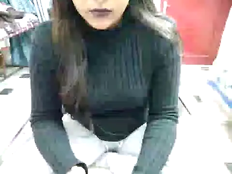 Snapshot of aarushi_sharmaa chatting on January 24, 2025, 3:13 pm aarushi sharmaa online show from January 24, 2025, 3:13 pm