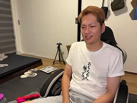 kensnb online show from October 4, 2025, 8:40 pm