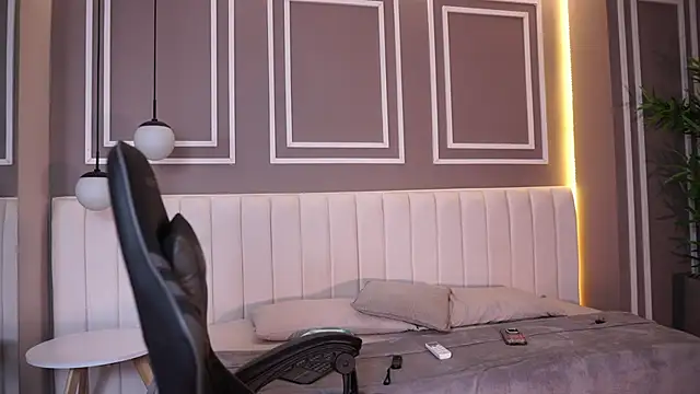 Austin bolt online show from February 5, 2026, 2:05 am