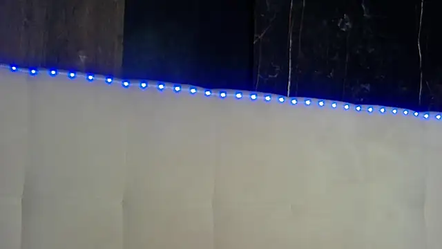 MelanieBrownn online show from April 6, 2026, 4:32 am