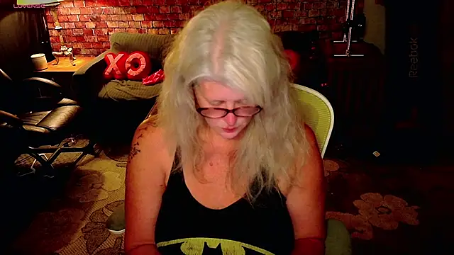 AliceHarlot online show from February 19, 2026, 5:47 am