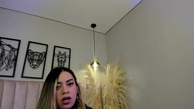 Snapshot of Annie_karlsson__ chatting on September 20, 2025, 3:29 am Annie karlsson online show from September 20, 2025, 3:29 am