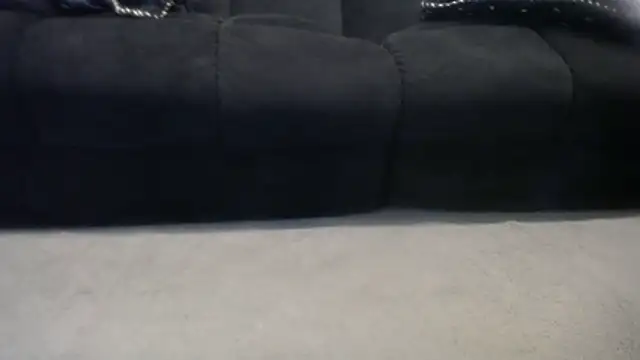 Niquitasparkles online show from April 4, 2026, 11:29 am