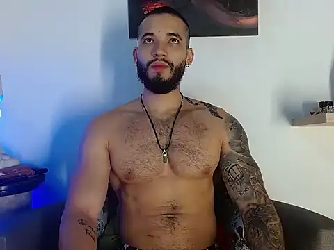 Snapshot of Morgann_jones chatting on May 28, 2026, 1:52 pm Morgann jones online show from May 28, 2026, 1:52 pm