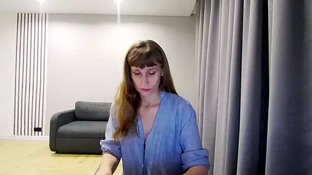 Daniella Lorente online show from December 1, 2024, 11:47 pm