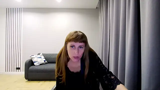 Daniella Lorente online show from December 8, 2024, 10:14 pm