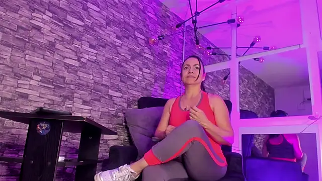 Snapshot of monicarousey chatting on January 11, 2025, 10:40 am monicarousey online show from January 11, 2025, 10:40 am