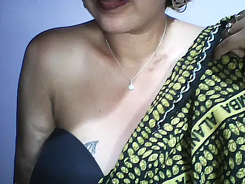 layanah12 online show from December 24, 2024, 7:22 pm