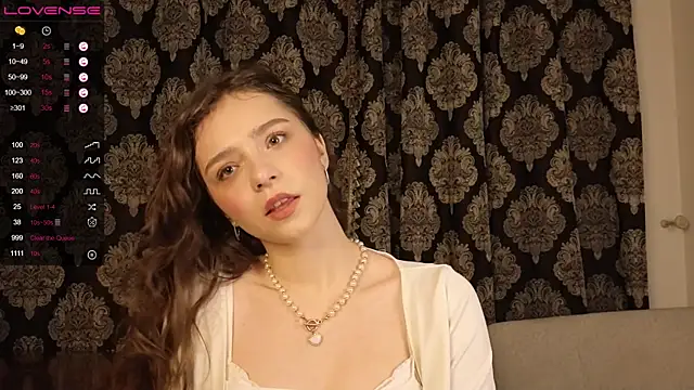 Snapshot of KellyAdderiy chatting on January 5, 2025, 3:11 am KellyAdderiy online show from January 5, 2025, 3:11 am
