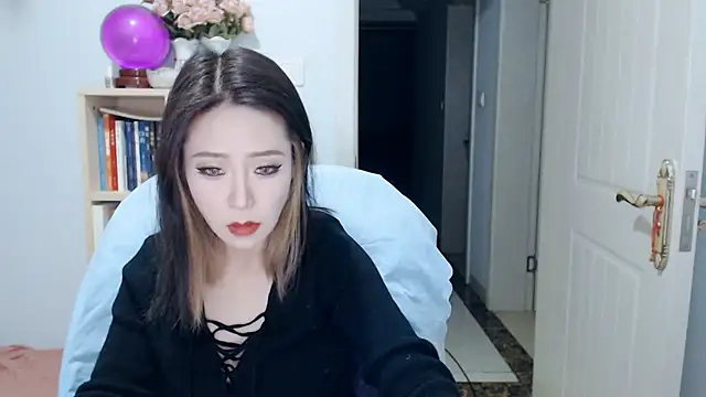 SuSushi728 online show from May 22, 2026, 3:06 pm