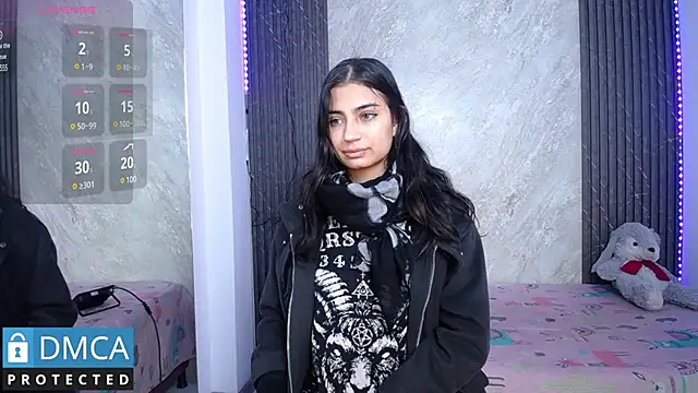 SolBeaumont1 online show from January 27, 2025, 4:43 pm