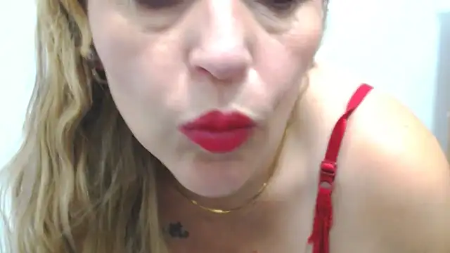 ariellth online show from December 22, 2025, 11:13 pm