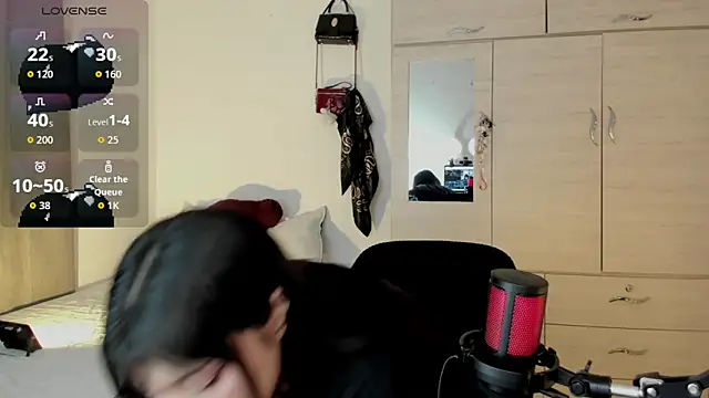 Snapshot of Ju_Kyung chatting on October 18, 2025, 1:30 am Ju Kyung online show from October 18, 2025, 1:30 am