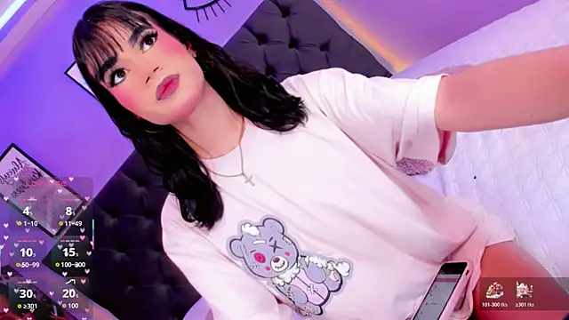 Baddinner online show from November 3, 2025, 4:58 am