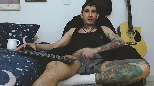 Snapshot of IaDoherty chatting on October 18, 2025, 7:53 am IaDoherty online show from October 18, 2025, 7:53 am