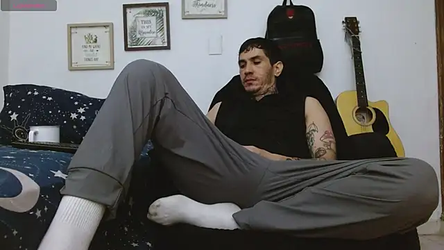 Snapshot of IaDoherty chatting on October 20, 2025, 8:26 am IaDoherty online show from October 20, 2025, 8:26 am