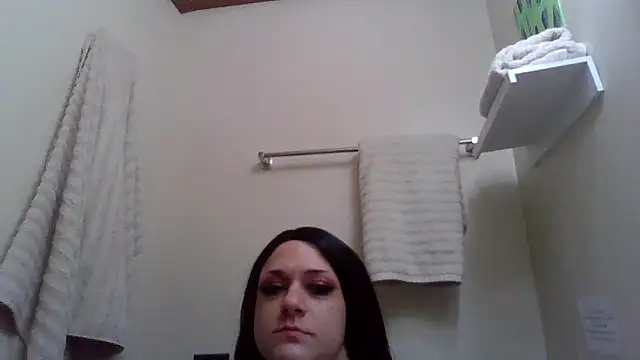 VioletAmaris online show from December 21, 2025, 4:08 am