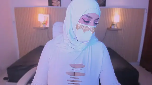 Snapshot of cloe_sirena chatting on January 18, 2026, 3:38 pm cloe sirena online show from January 18, 2026, 3:38 pm