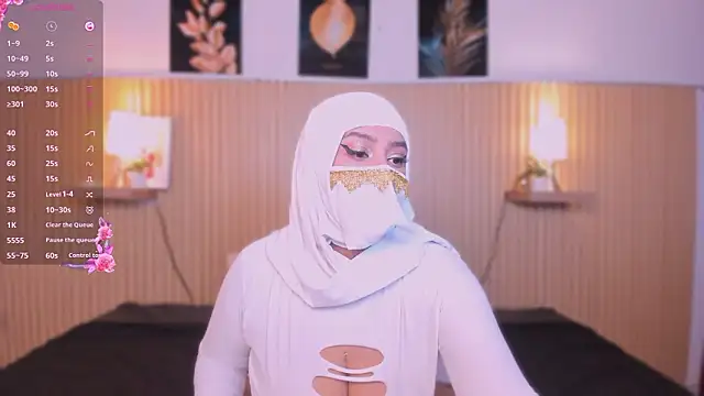 Snapshot of cloe_sirena chatting on February 2, 2026, 2:05 pm cloe sirena online show from February 2, 2026, 2:05 pm