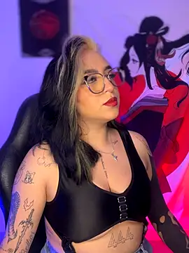 AnnikaMerliahh  online show from October 26, 2025, 2:28 am