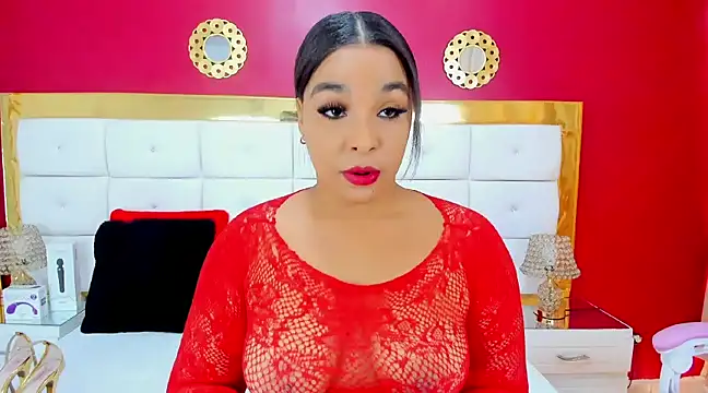 Snapshot of EileenBenzon chatting on December 3, 2024, 7:22 pm EileenBenzon online show from December 3, 2024, 7:22 pm