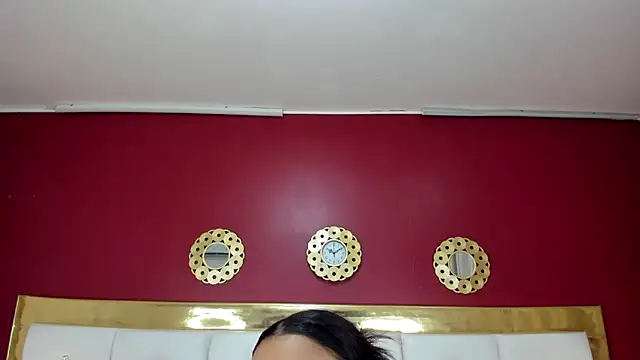 Snapshot of EileenBenzon chatting on January 26, 2025, 12:26 am EileenBenzon online show from January 26, 2025, 12:26 am