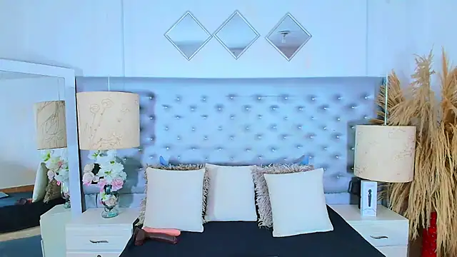 EileenBenzon online show from February 17, 2026, 4:20 am