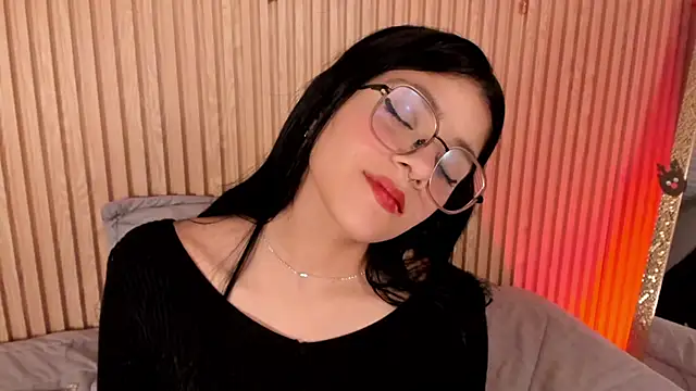 lana dol online show from December 19, 2025, 1:29 pm