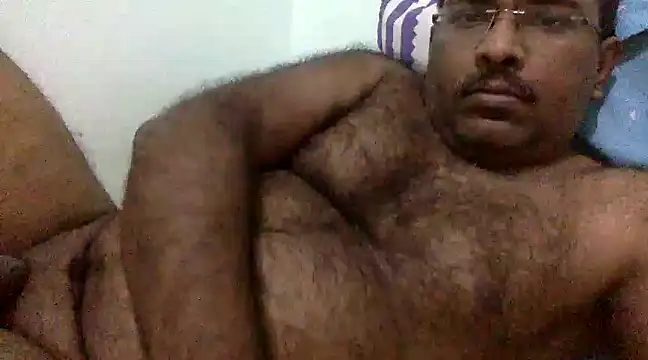 i am very hot 4u online show from January 4, 2025, 6:40 pm