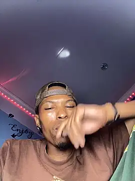 BlueIceCube online show from January 7, 2025, 4:37 pm