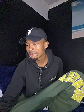 BlueIceCube online show from April 19, 2026, 1:21 pm