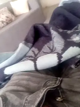 Snapshot of Atabey_65 chatting on November 17, 2025, 11:27 am Atabey 65 online show from November 17, 2025, 11:27 am