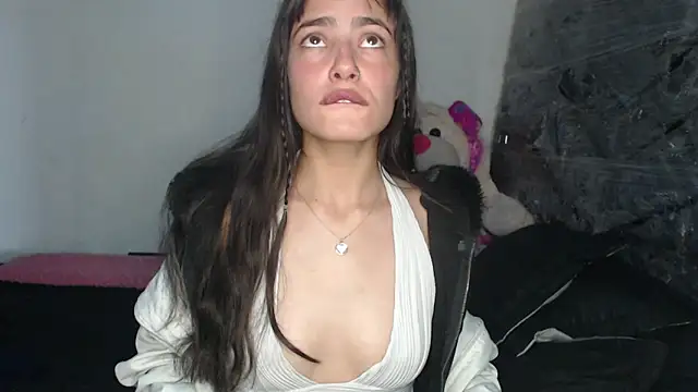 skinny sweet2411 online show from March 2, 2026, 1:18 pm