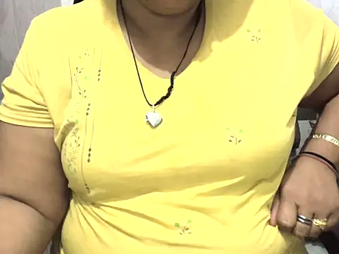 Snapshot of seemi_bhabhi chatting on February 28, 2026, 3:46 pm seemi bhabhi online show from February 28, 2026, 3:46 pm