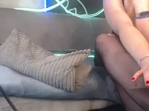 GoddessMonicaNylon online show from December 19, 2024, 6:34 am