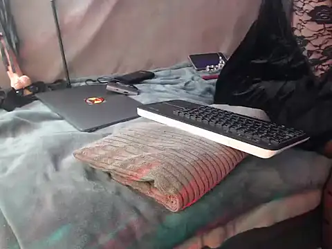 GoddessMonicaNylon online show from October 10, 2025, 5:12 pm