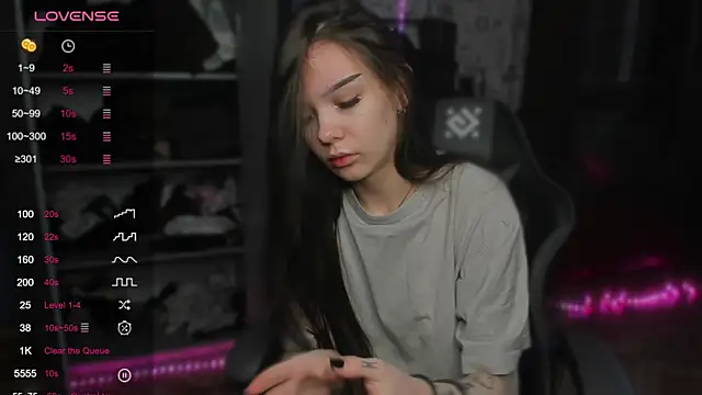 Snapshot of SweetyDeviliya chatting on November 6, 2025, 10:38 am SweetyDeviliya online show from November 6, 2025, 10:38 am