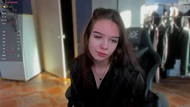 Snapshot of SweetyDeviliya chatting on December 5, 2025, 7:50 am SweetyDeviliya online show from December 5, 2025, 7:50 am