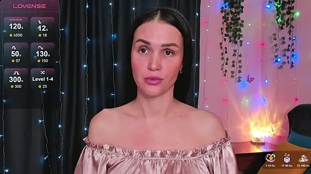 cross the line online show from November 26, 2025, 11:55 am