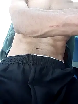 Snapshot of bbehemothh chatting on December 1, 2025, 6:02 pm bbehemothh online show from December 1, 2025, 6:02 pm