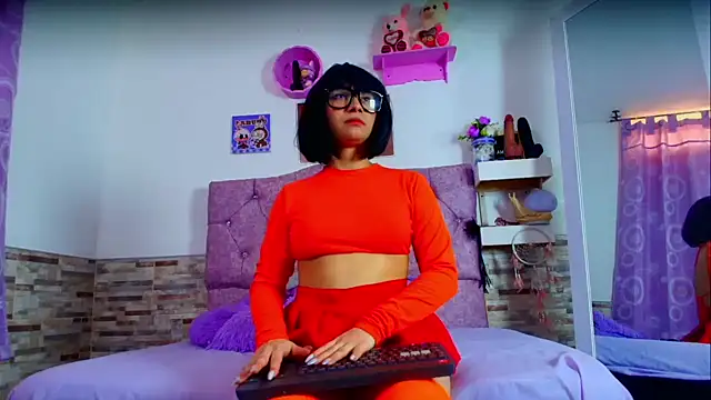 Melannytaylor online show from October 1, 2025, 6:03 pm