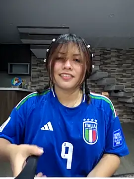 Elsa sweet online show from June 15, 2026, 1:19 am