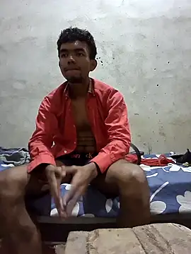 Snapshot of Reynold2608 chatting on December 30, 2024, 3:36 am Reynold2608 online show from December 30, 2024, 3:36 am