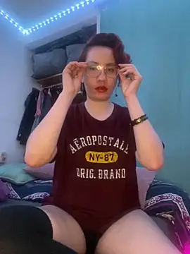 Snapshot of Nina-Chick777 chatting on October 2, 2025, 7:59 am Nina-Chick777 online show from October 2, 2025, 7:59 am