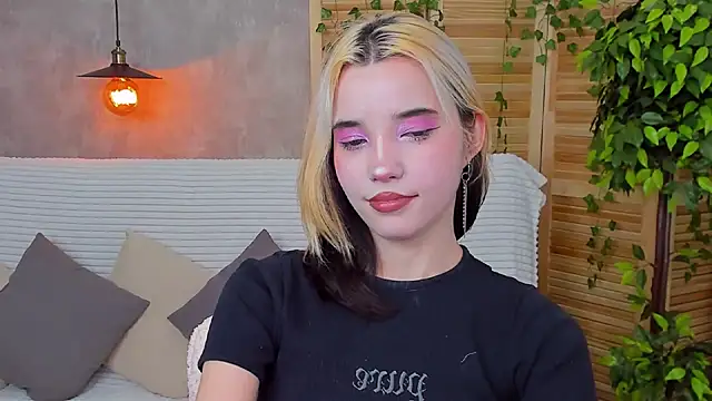 Snapshot of as1an_girlfriend chatting on January 27, 2025, 7:24 am as1an girlfriend online show from January 27, 2025, 7:24 am