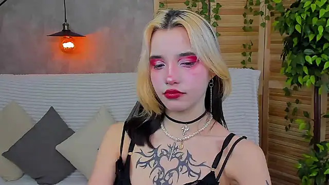 Snapshot of as1an_girlfriend chatting on January 31, 2025, 4:14 am as1an girlfriend online show from January 31, 2025, 4:14 am